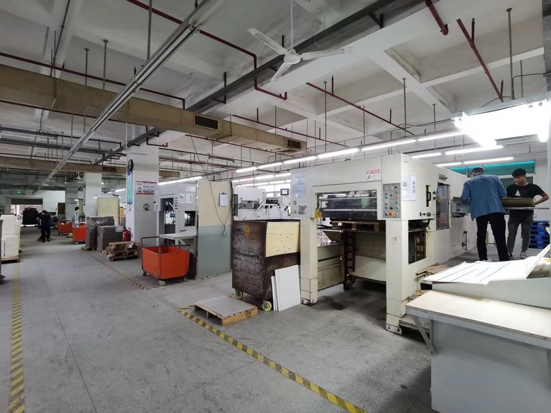 Dongguan Yongjian Paper Products Co., Ltd 製造者の生産ライン